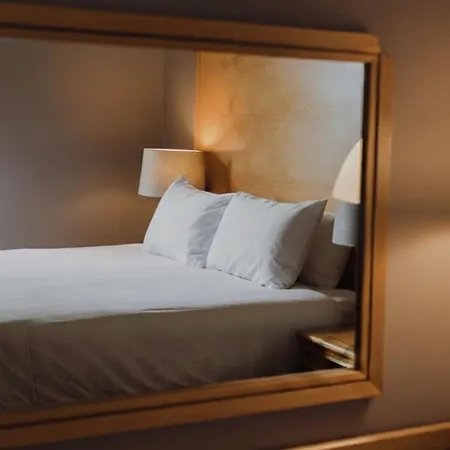 Lyzzick Hotel