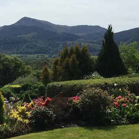 Lyzzick Hall Hotel