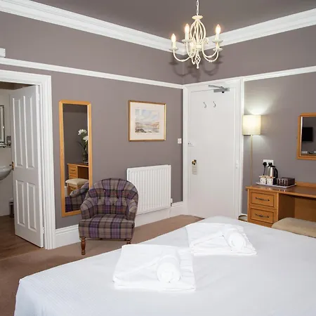 Hotel Lyzzick Hall 3*