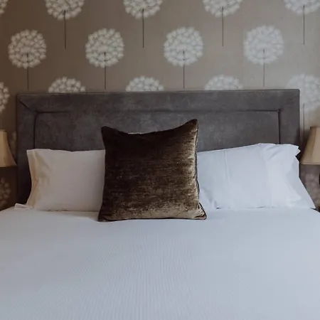 Hotel Lyzzick Hall 4*